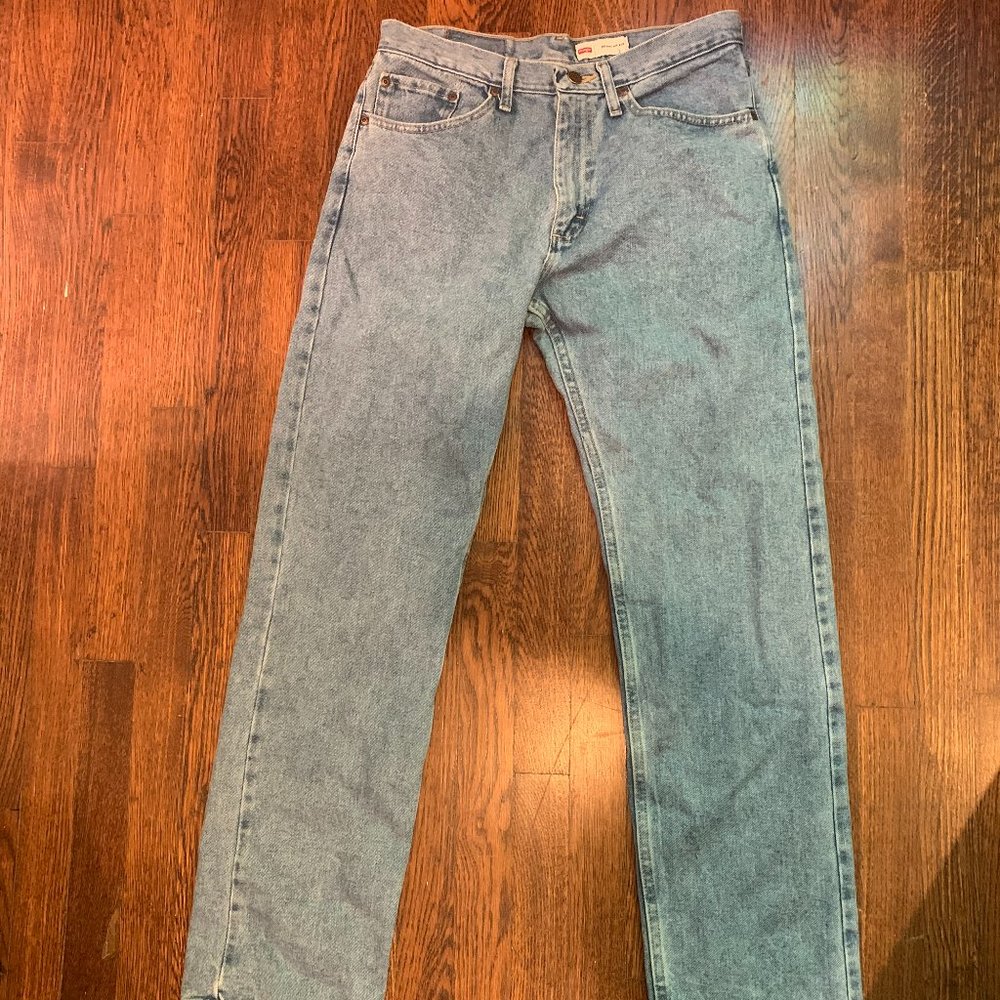 32" x 32" Wrangler Jeans